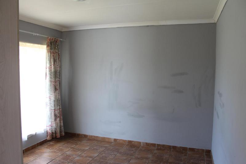 2 Bedroom Property for Sale in Albertinia Western Cape